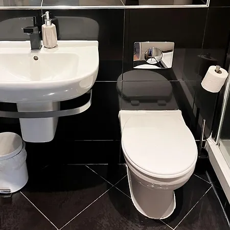 Comfortable Modern 1 Bedroom In -convenient For Up To 3 Apartment Sheffield